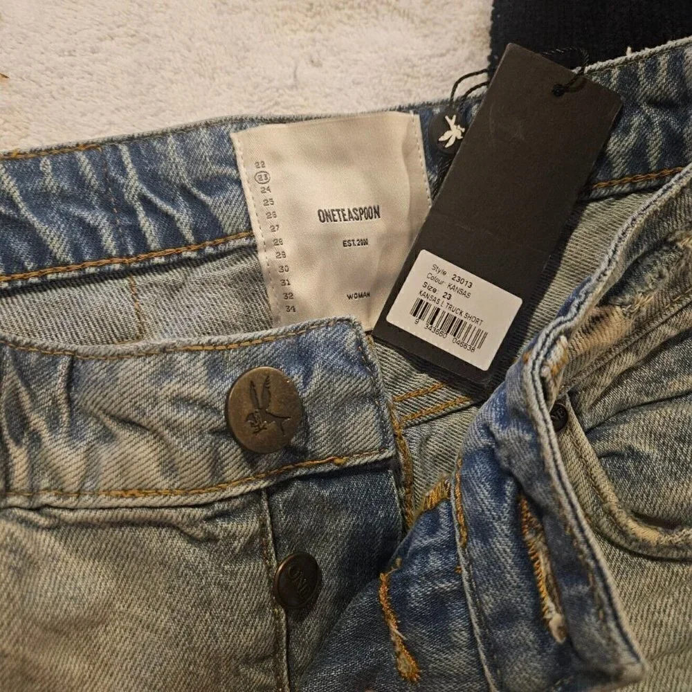 New One Teaspoon Denim Trucker Shorts Womens 23 Blue Long Line Destroyed Kansas